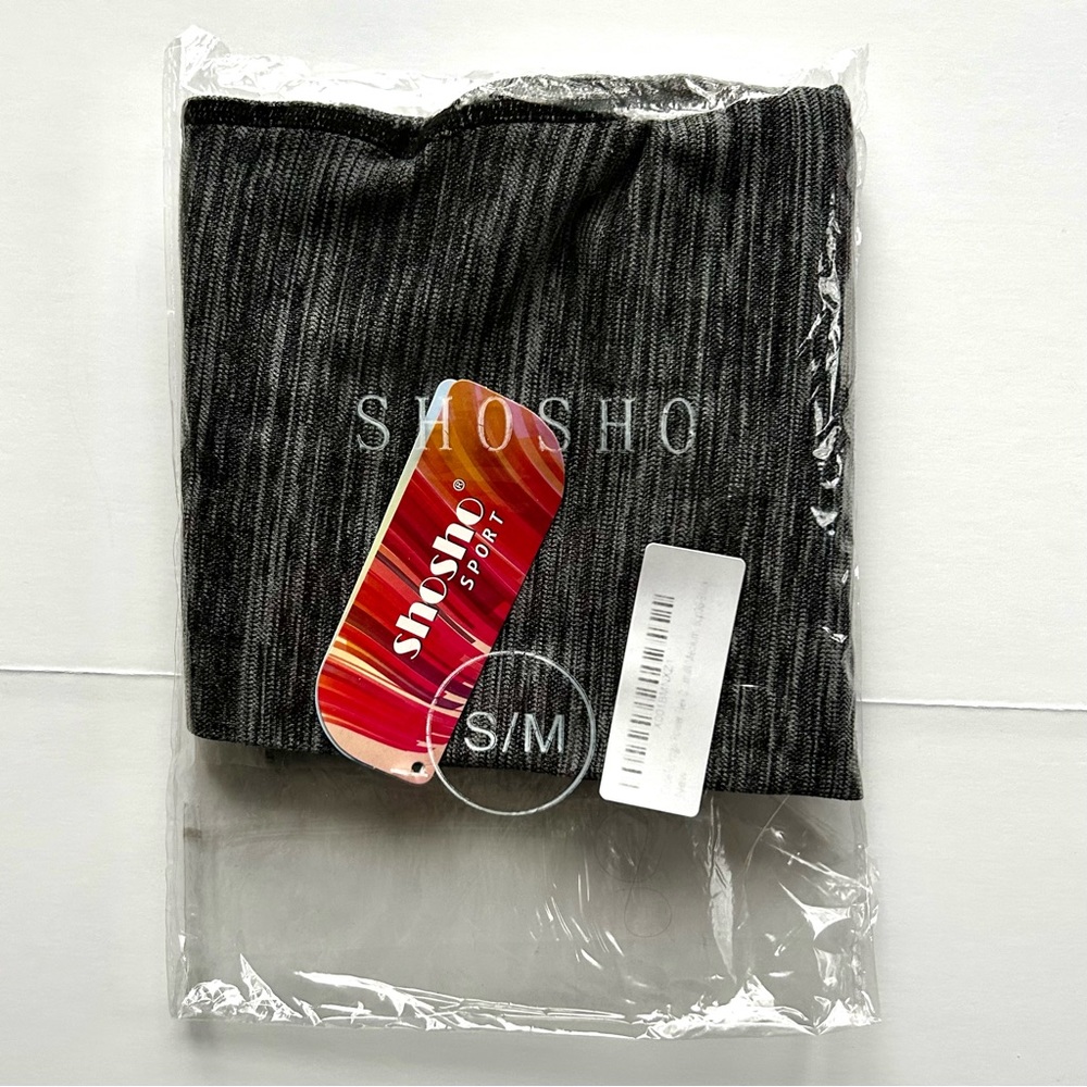 🍂NWT Women’s Cropped Grey Leggings. Size: Small/Medium - Picture 5 of 11